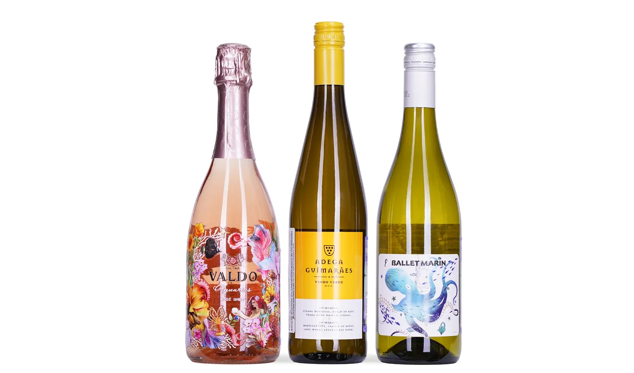 Набор вина - Девичник, 1 бутылка игристого и 2 бутылки белого