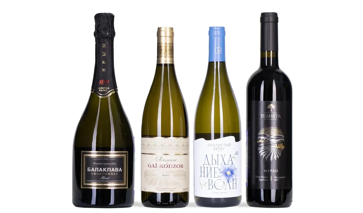 Набор вина - Наше всё, по 1 бутылке игристого и красного и 2 бутылки белого